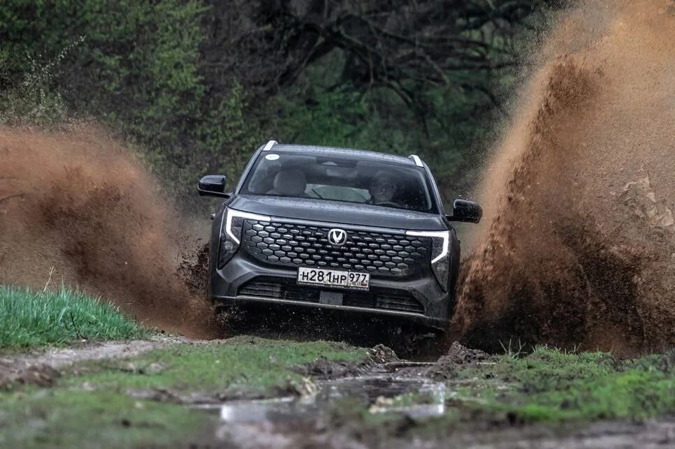 Changan UNI-S 0.webp